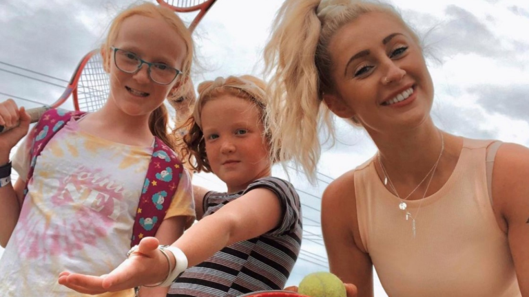 A Network of Social Carers at Like Family